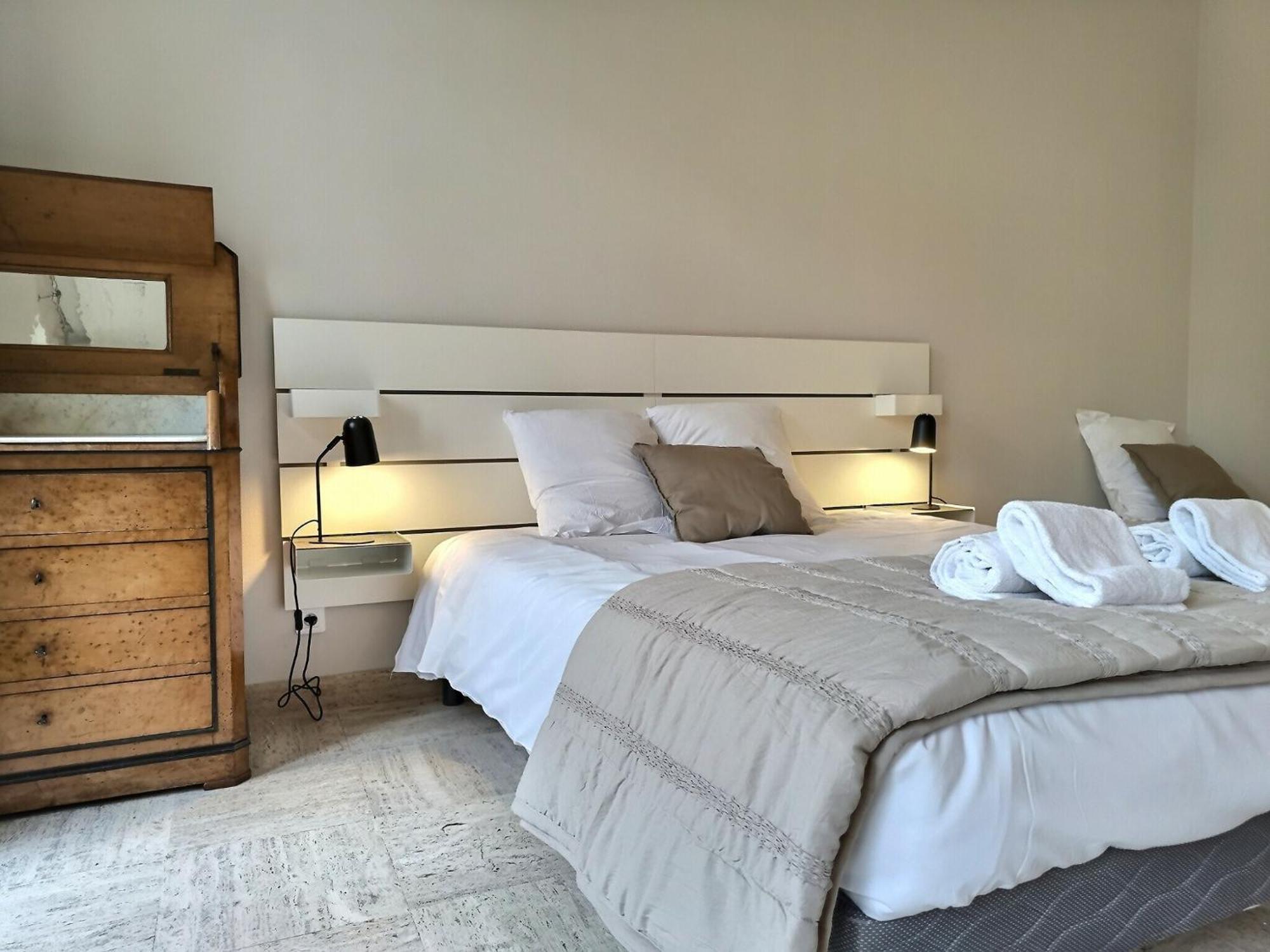 Apartment Le Cote Cour - Fibre - Clim - Centre-ville Albi